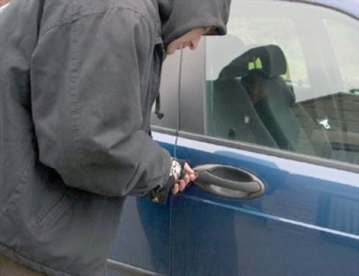 Minorii care furau radiatoarele autoturismelor din Tomis Nord au fost depistaţi